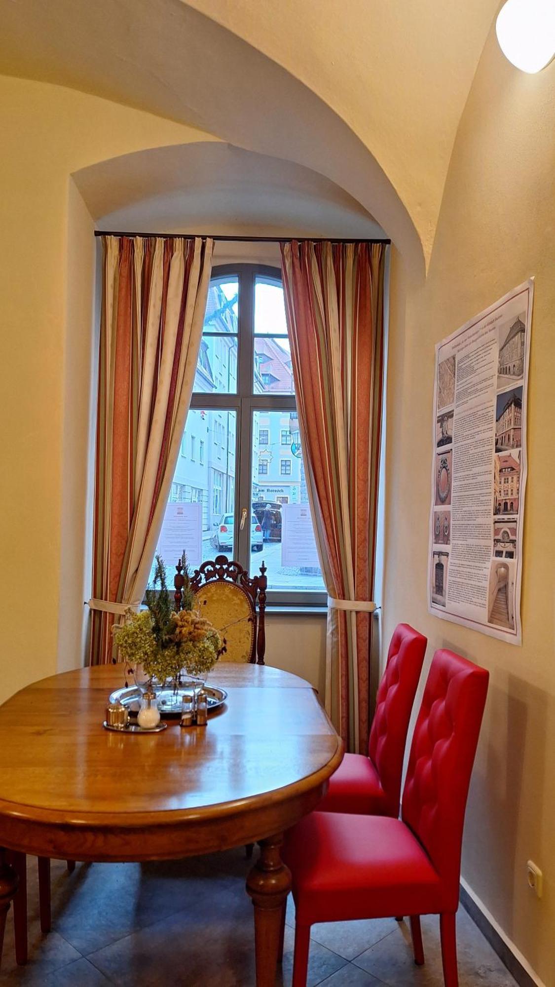 Stadtpalais Romantik-Suite 3 Zimmer Maximal 6 Personen Bautzen Exterior photo